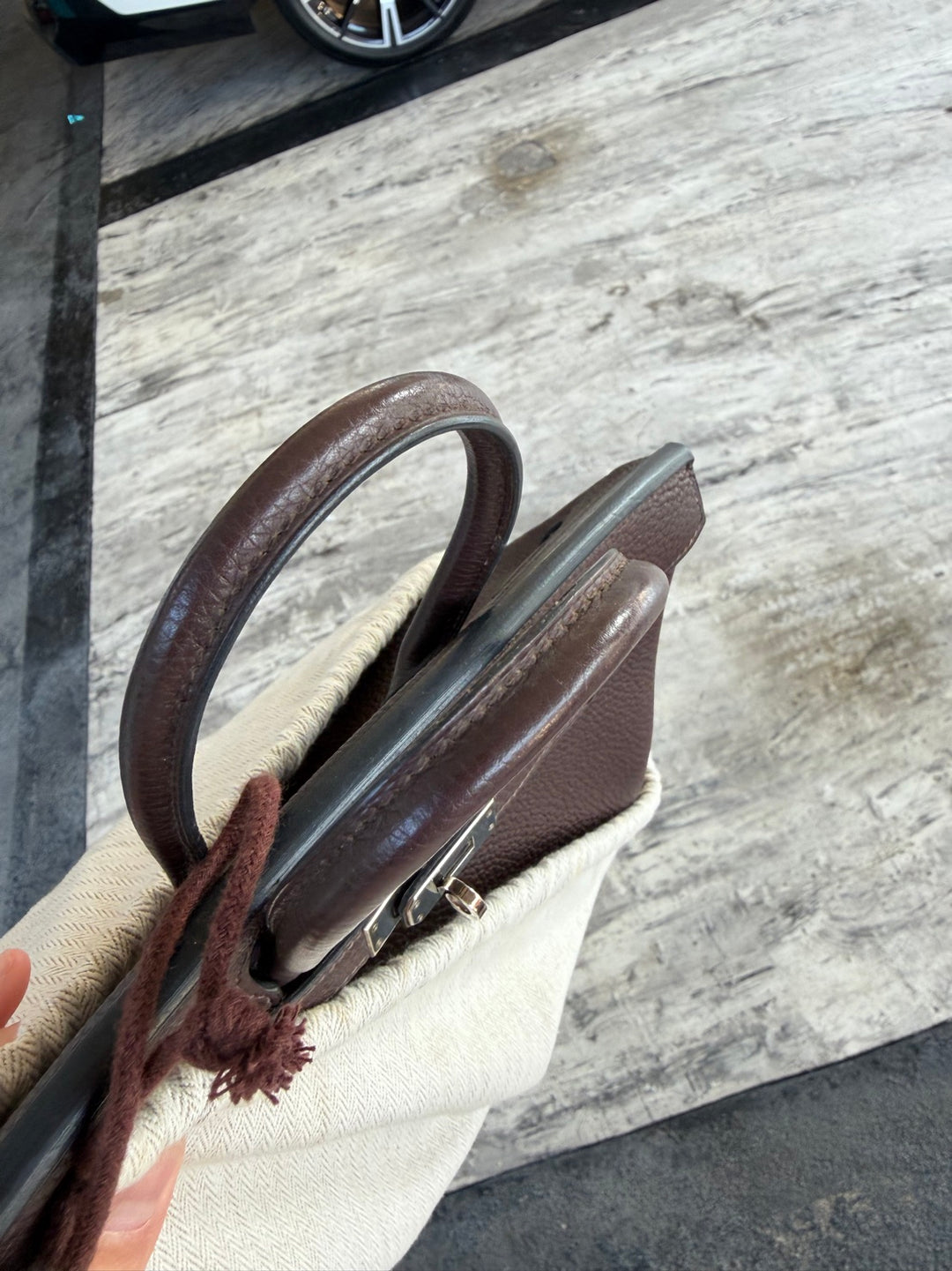 HERMES Cacao Togo Leather PHW Birkin 25 Stamp M in sq