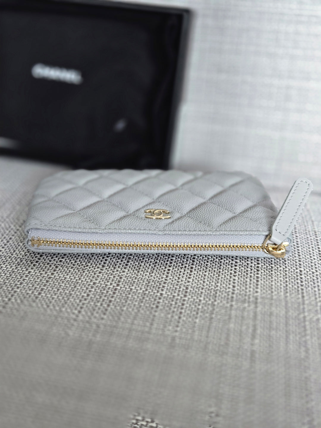 Chanel series 31 2021 Grey Caviar LGHW Mini O Case/Pouch