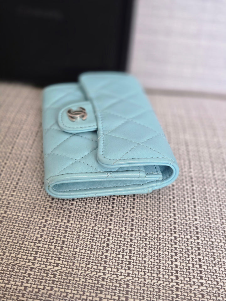 Chanel series 31 21S collection Bright Blue Lambskin SHW Flap Card Holder