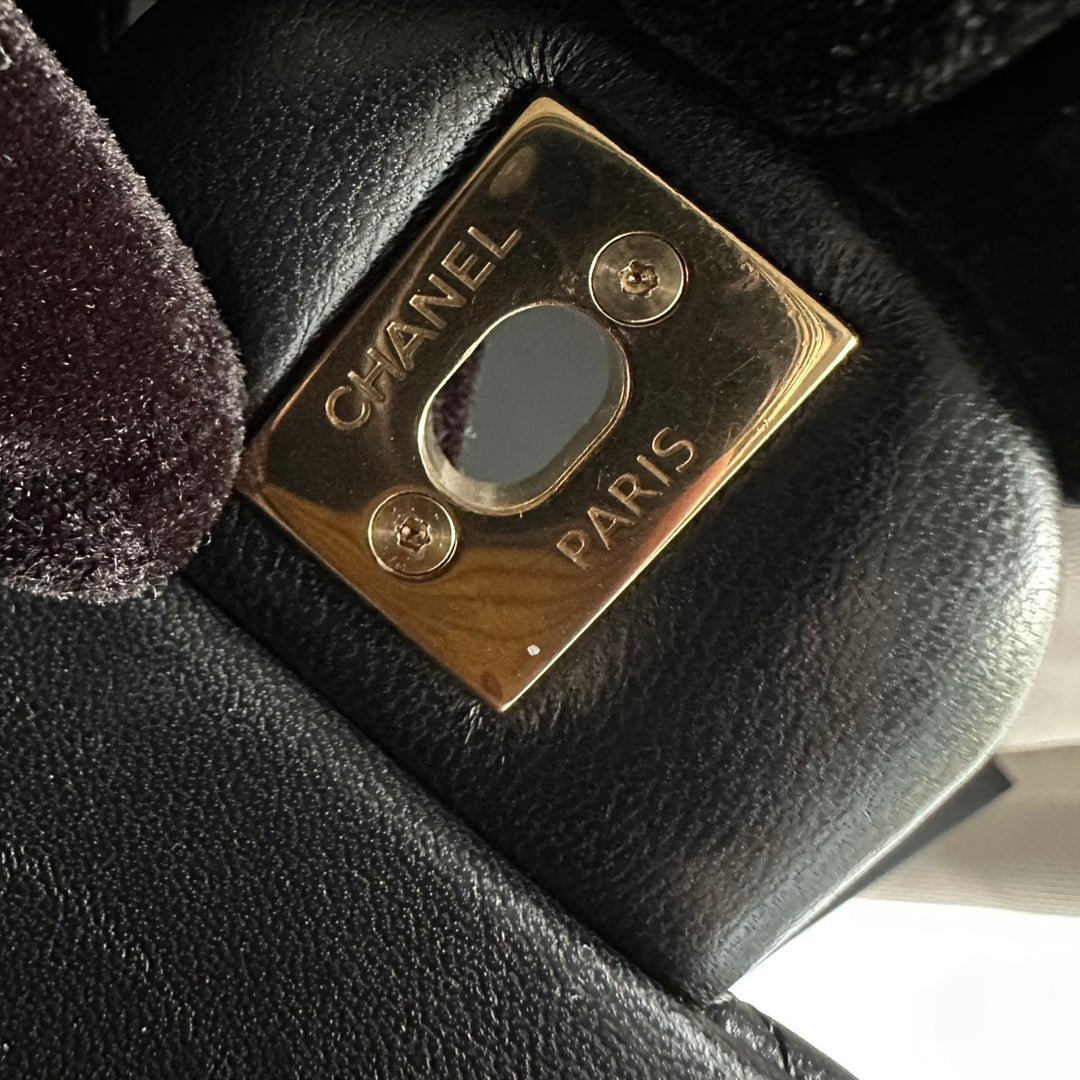 CHANEL Black Lambskin LGHW Mini Rectangular Flap Bag