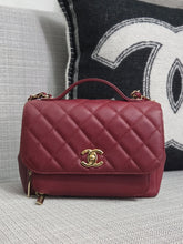 Load image into Gallery viewer, Chanel series 28 2019 19B Collection Burgundy Caviar Business Affinity Flap Bag with Champagne GHW size Medium (8.5 inches/23 cms)
