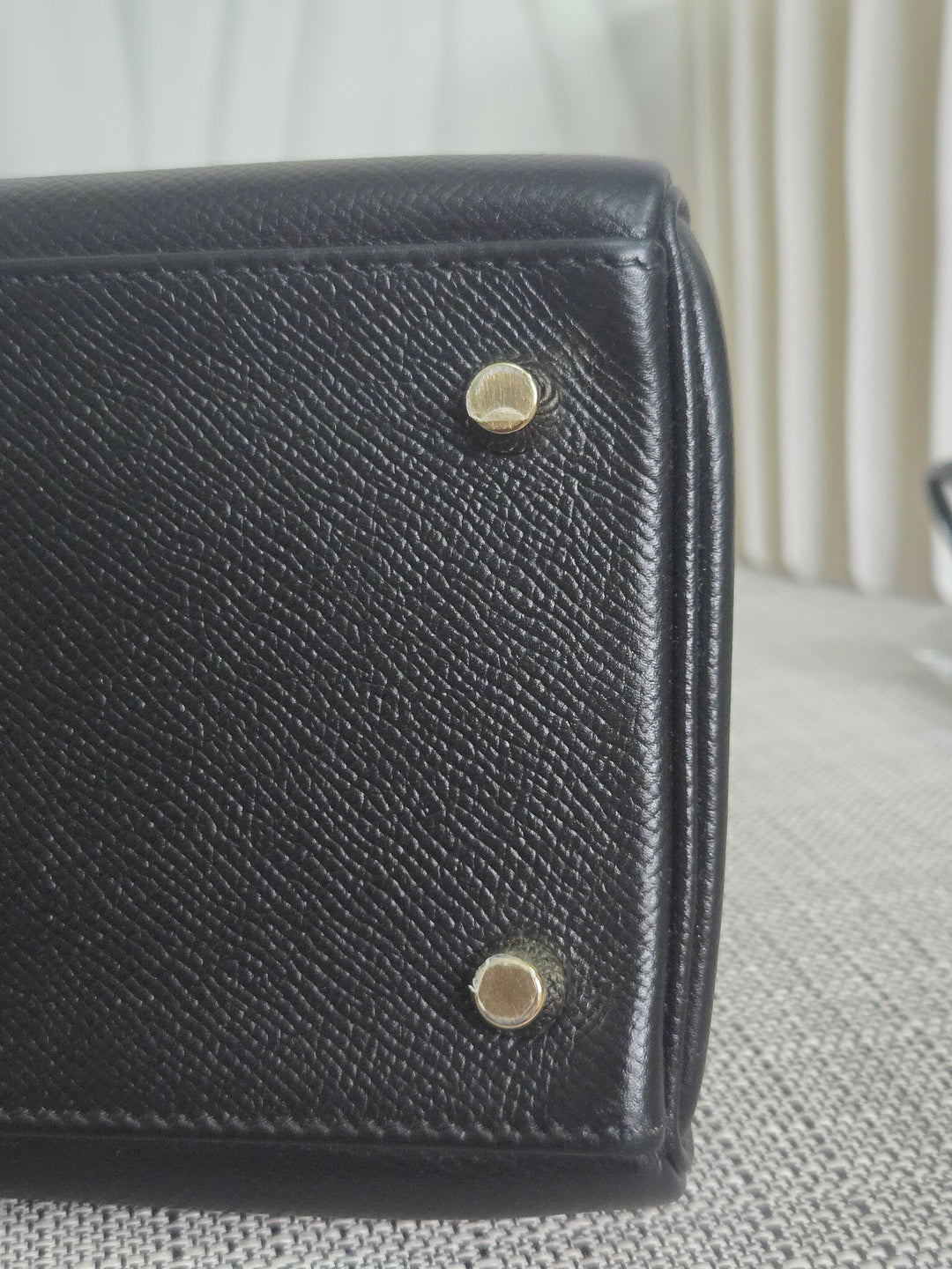 Hermes Noir/Black Epsom Leather GHW Kelly 28 stamp N 2010