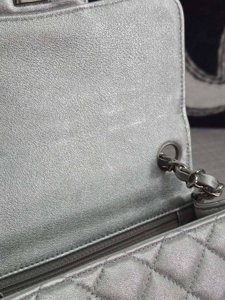 Chanel Series 31 21P 2021 Pre Spring/Summer Collection Iridescent Silver lambskin SHW Square Mini Flap Bag