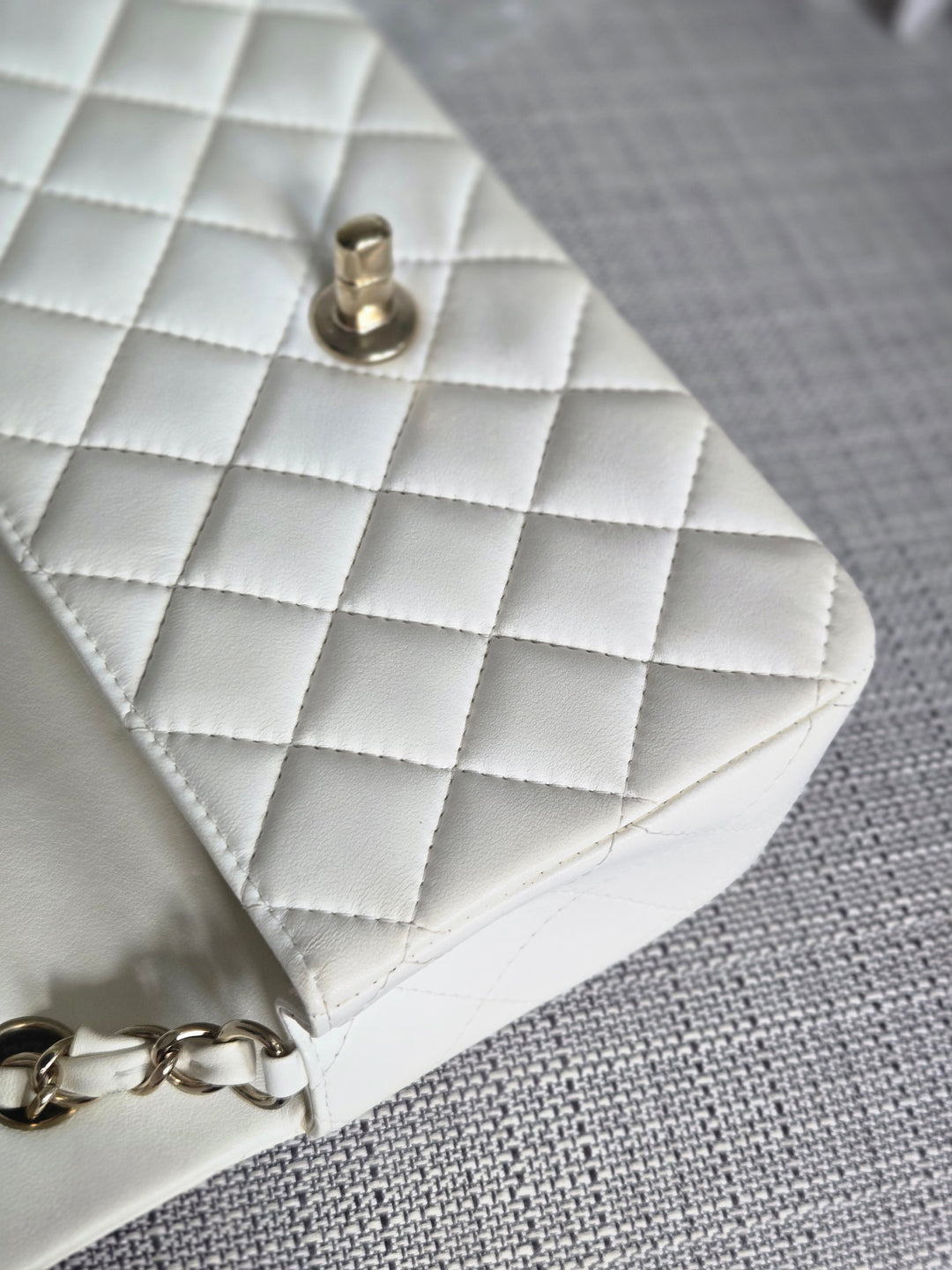 CHANEL series 23 2016 White Lambskin LGHW Mini Rectangular Flap Bag