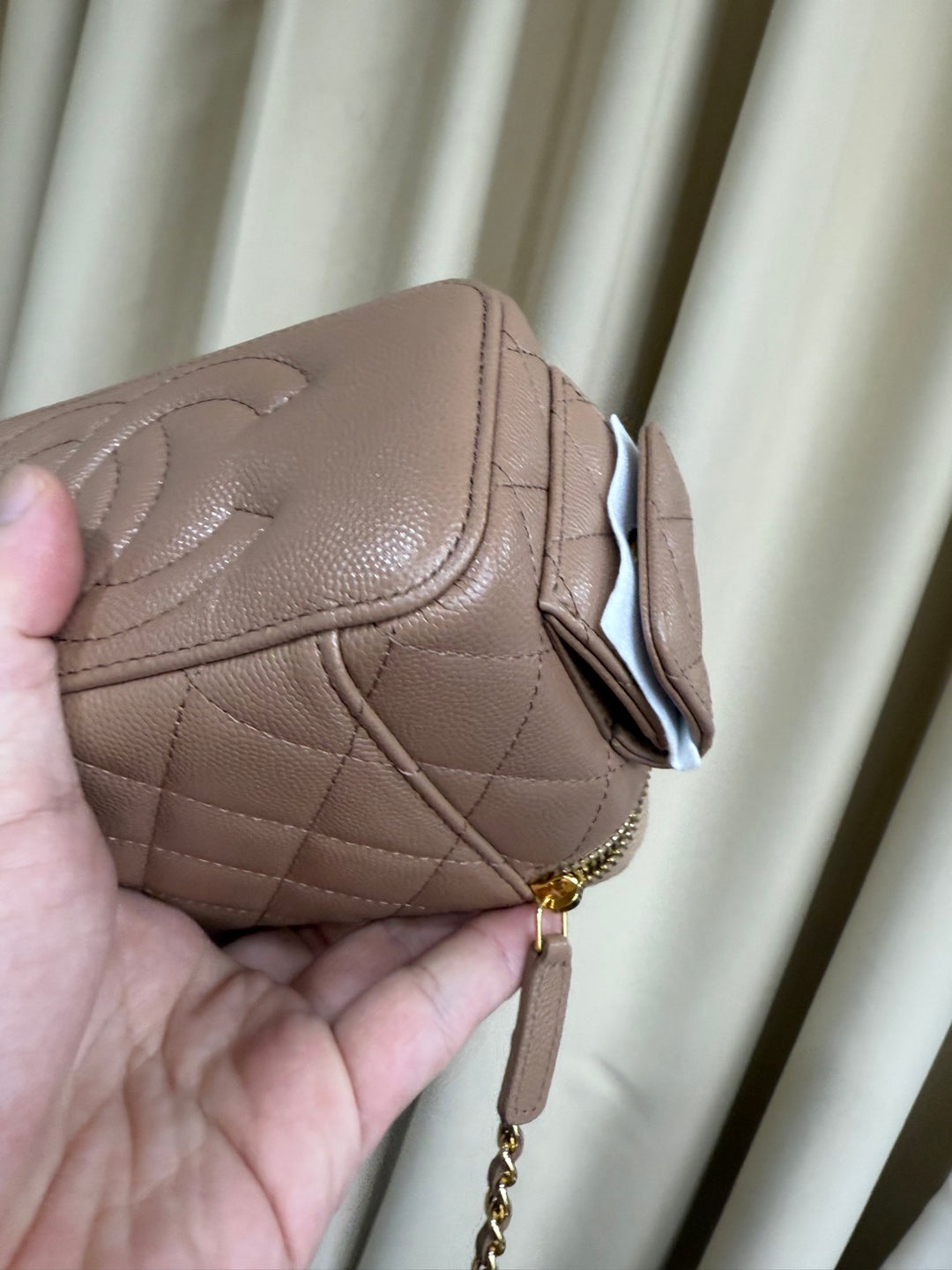 CHANEL Dark Beige Caviar Quiled Polly Pockets Cargo Small Vanity Case with Aged GHW