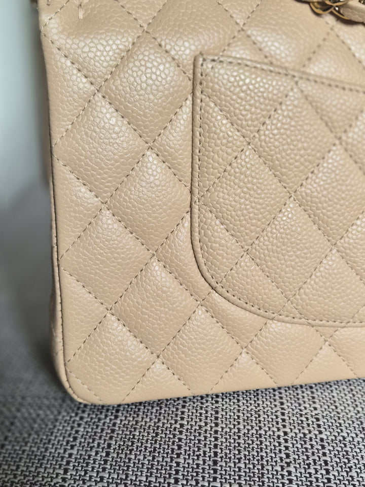 CHANEL series 15 2011/2012 Beige Clair Caviar GHW Medium ML Timeless Classic Double Flap Bag