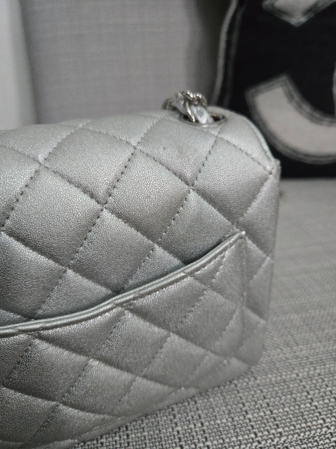 Chanel Series 31 21P 2021 Pre Spring/Summer Collection Iridescent Silver lambskin SHW Square Mini Flap Bag