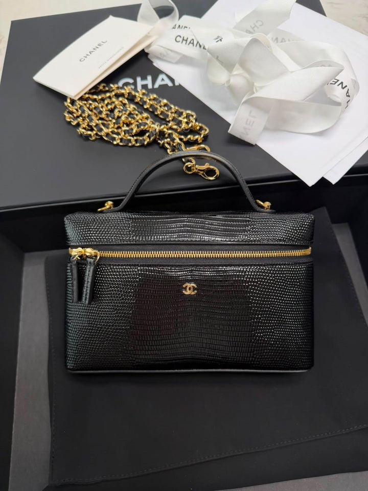 CHANEL 26A Lizard Embossed Black Calf Skin LGHW LP Long Vanity Small 19 cms 2026