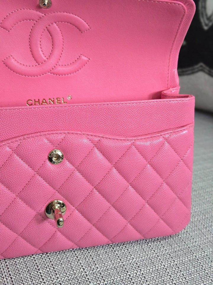 Chanel 21P 2021 Pre spring/summer collection Pink Caviar Champagne GHW 11.12 Timeless Classic Medium ML Double Flap Bag