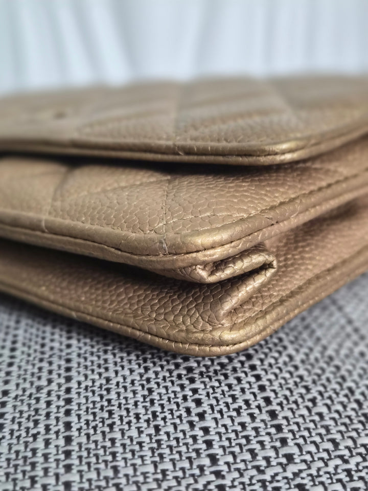 CHANEL series 20 2015 15B collection Gold Caviar Aged GHW Classic Wallet On Chain (WOC)
