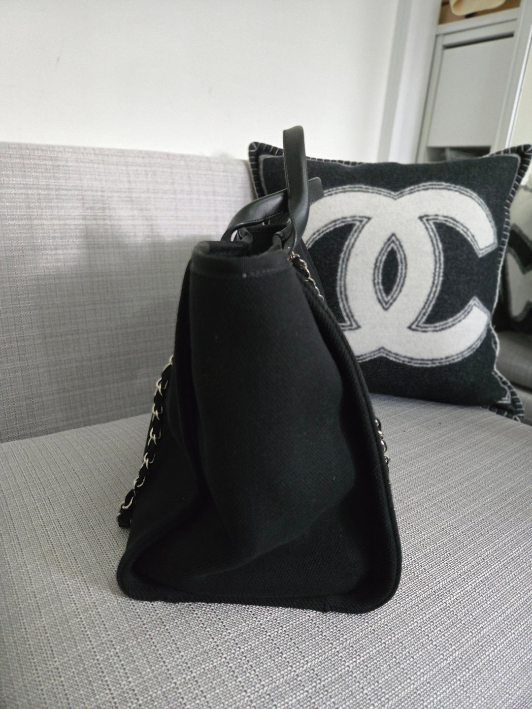 Chanel 20S 2020 Spring/Summer Collecion Black Canvas With Pearl Embossed Deauville Tote Bag with Leather Top Handle Size Medium/Large