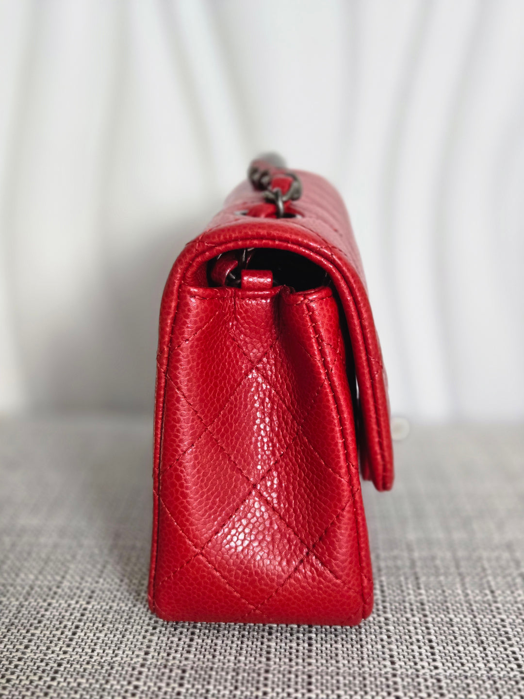 CHANEL series 21 15B collection Red lipstick caviar Ruthenium Hardware Mini Rectangular Flap Bag 2015 15B collection