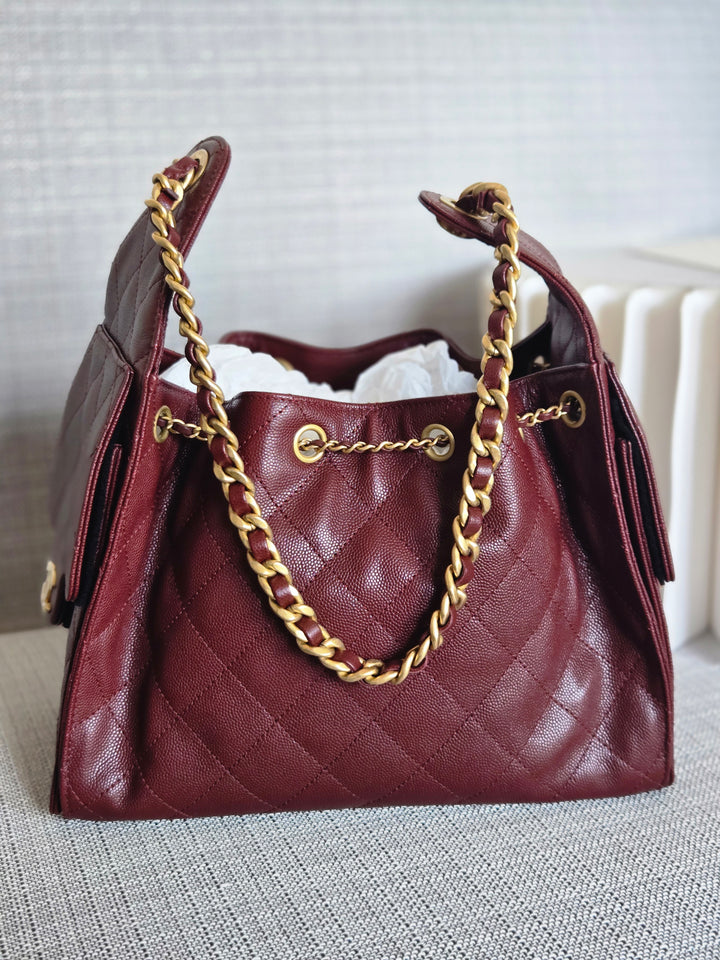 CHANEL 25 size SMALL from 25A 2025 Metiers d'art Collection BURGUNDY caviar aged GHW Hobo Bag