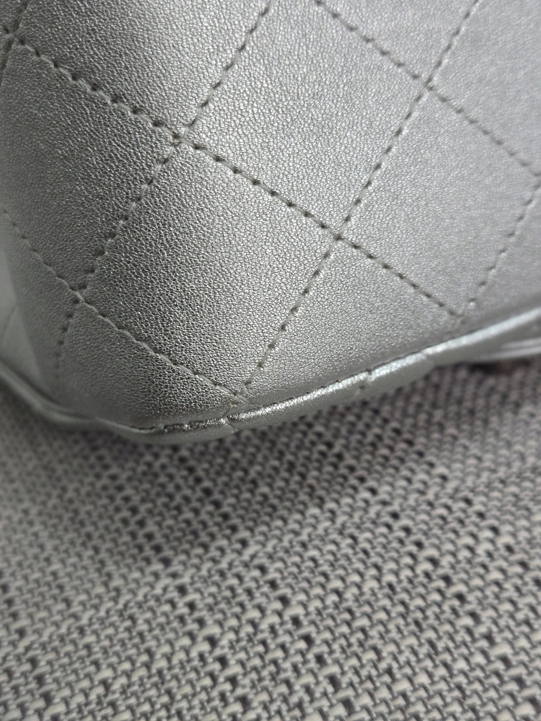 Chanel Series 31 21P 2021 Pre Spring/Summer Collection Iridescent Silver lambskin SHW Square Mini Flap Bag