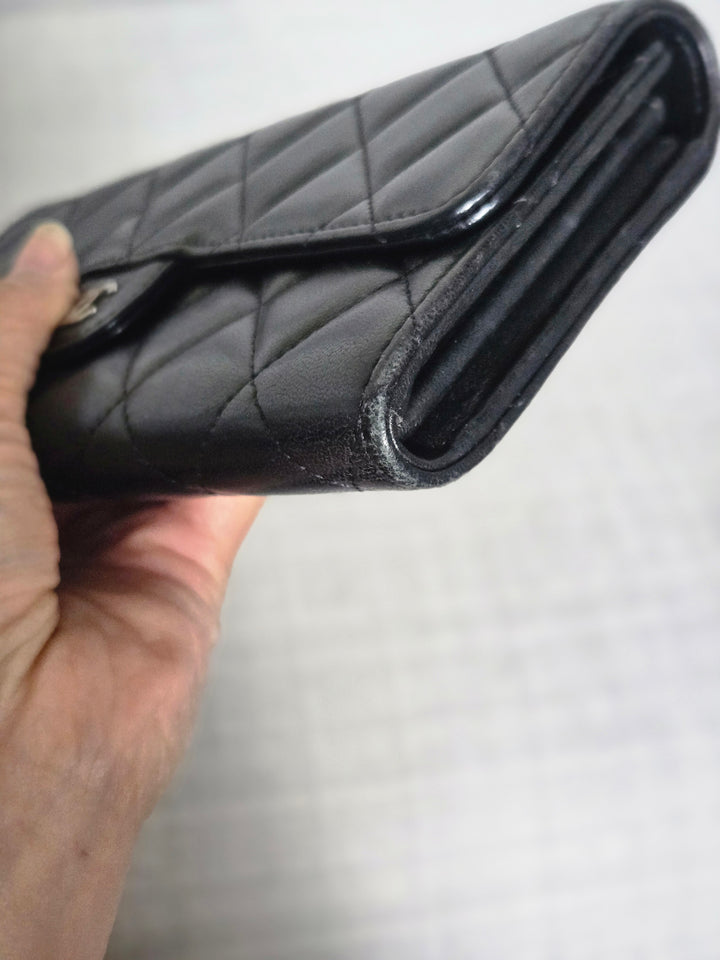 Chanel series 24 Black Lambskin SHW Full size Sarah Wallet