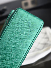 Load image into Gallery viewer, Chanel series 25 2018 18S collection Pearly Emerald Green Caviar LGHW Medium ML timeless Classic double flap bag
