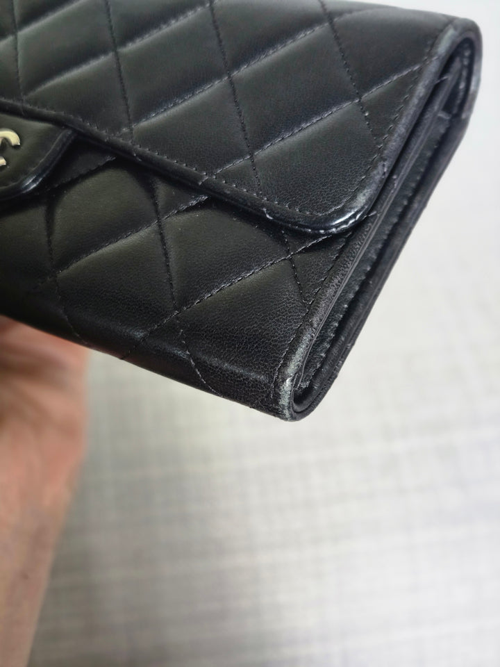 Chanel series 24 Black Lambskin SHW Full size Sarah Wallet