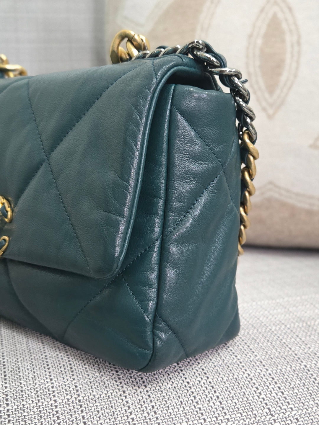 Chanel 19 size Small 26 cms series  Fall/Winter Collection Dark Green/Teal Goatskin Mixed hardware flap bag