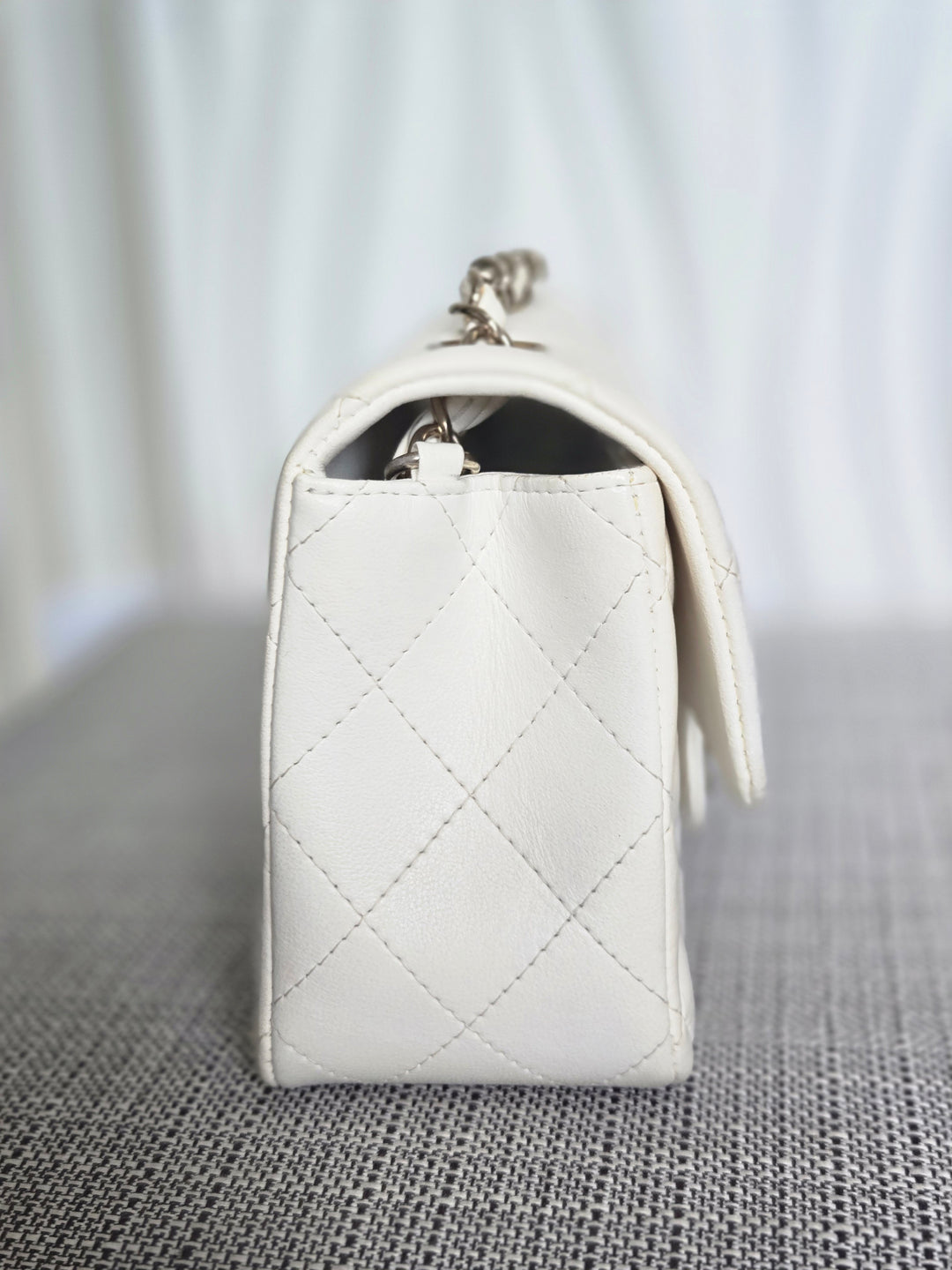 CHANEL series 23 2016 White Lambskin LGHW Mini Rectangular Flap Bag