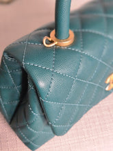 Load image into Gallery viewer, CHANEL series 27 2018 Teal caviar aged GHW SMALL coco handle flap bag with detachable strap
