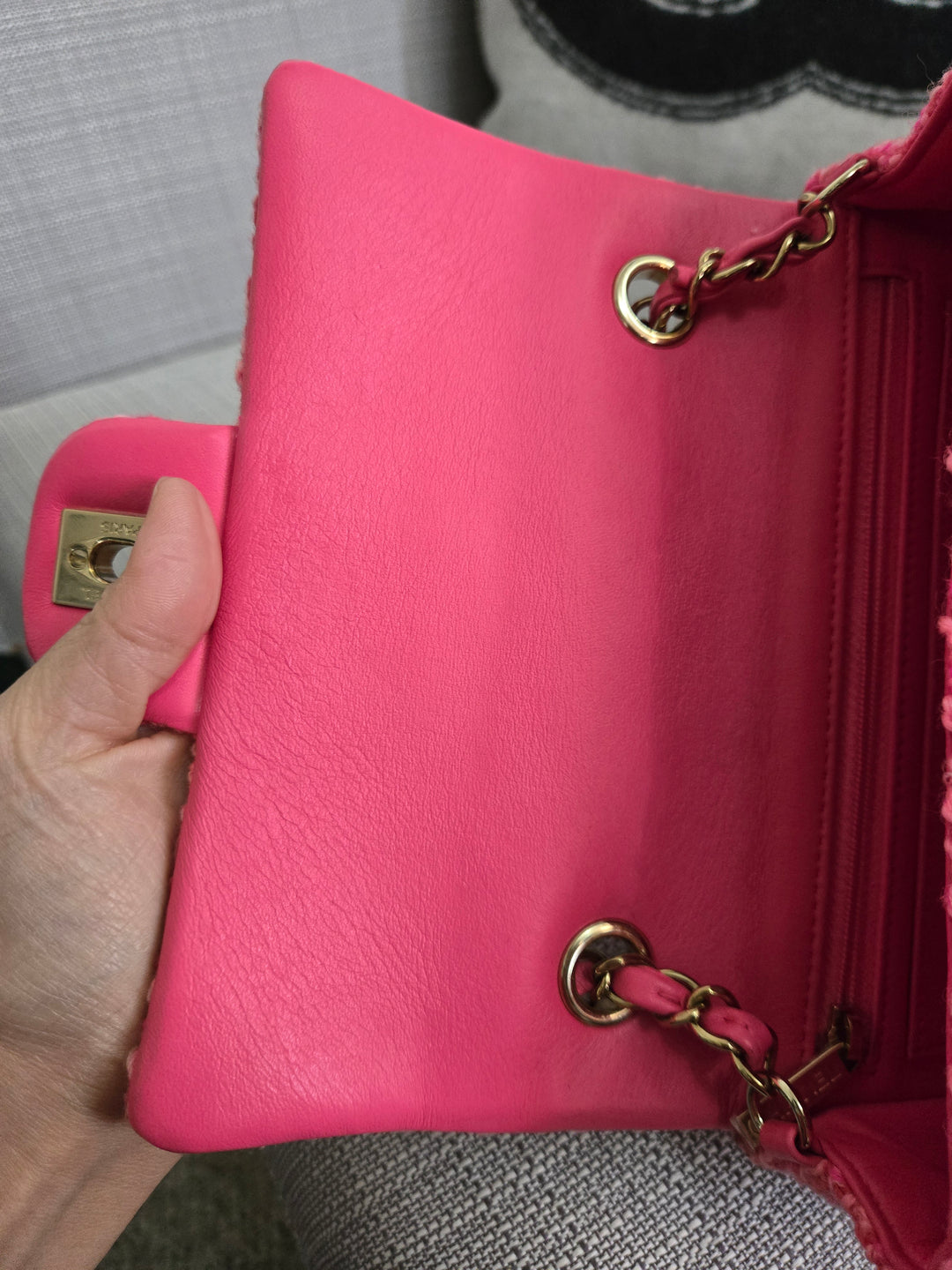 Chanel 22B 2022 Fall/Winter Fuchsia/Light Pink/Dark Pink Tweed Mini Rectangular Flap Bag with Champagne GHW