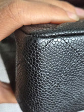 Load image into Gallery viewer, CHANEL series 19 2014 Black caviar GHW 11.12 Medium ML Timeless Classic Double Flap Bag
