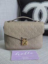 Load image into Gallery viewer, Louis Vuitton LV Pochette Metis Turtledove/Dune Emprinted Leather
