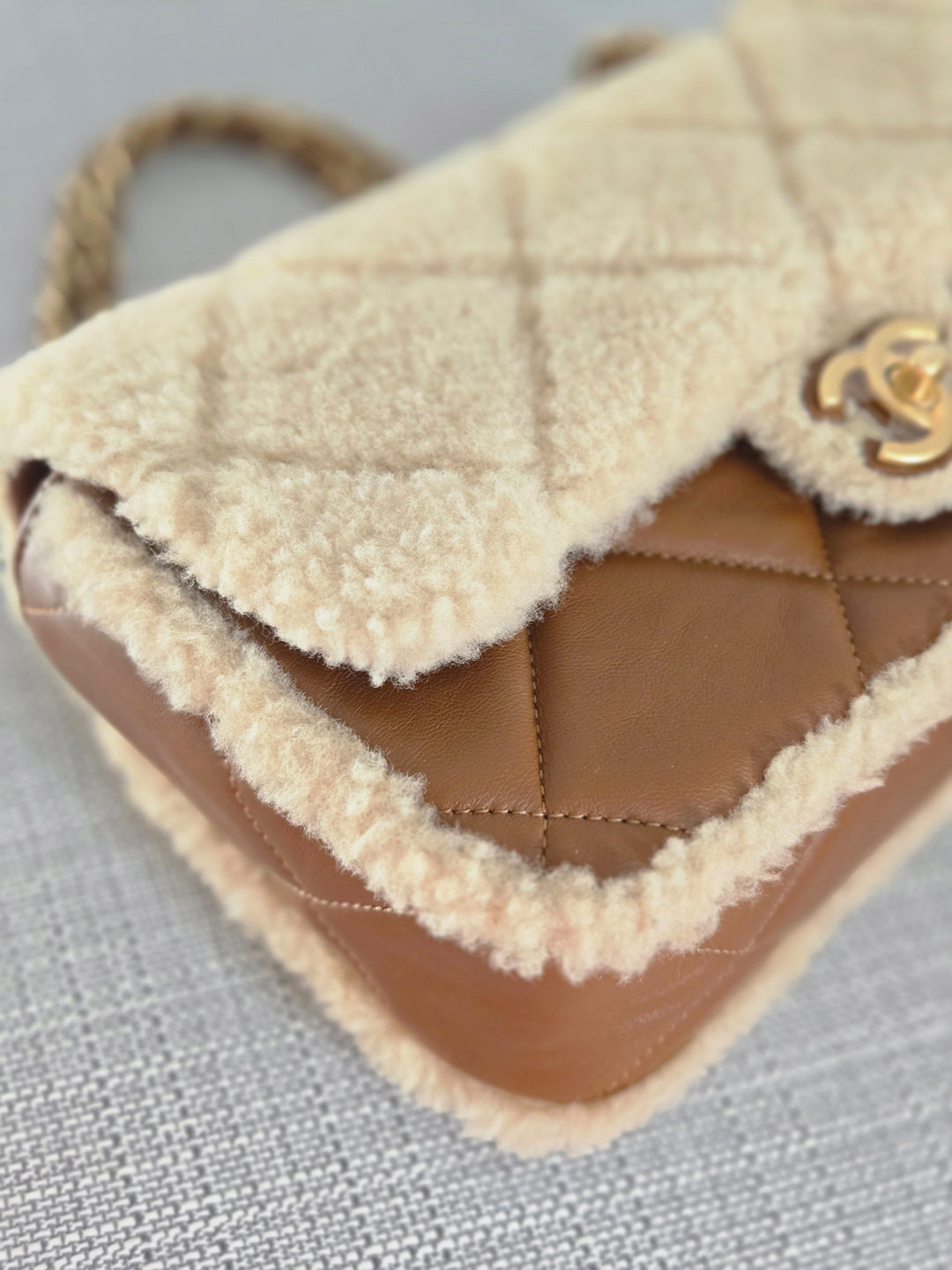Chanel 24K 2024 Fall/Winter Collection Beige Brown Teddy Shearling MEDIUM flap Bag with Aged GHW