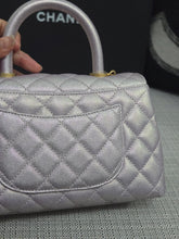 Load image into Gallery viewer, Chanel 22P 2022 Pre Spring/Summer Collection Iridescent Pink Caviar GHW Coco Handle Flap Bag size Small with Detachable Shoulder strap
