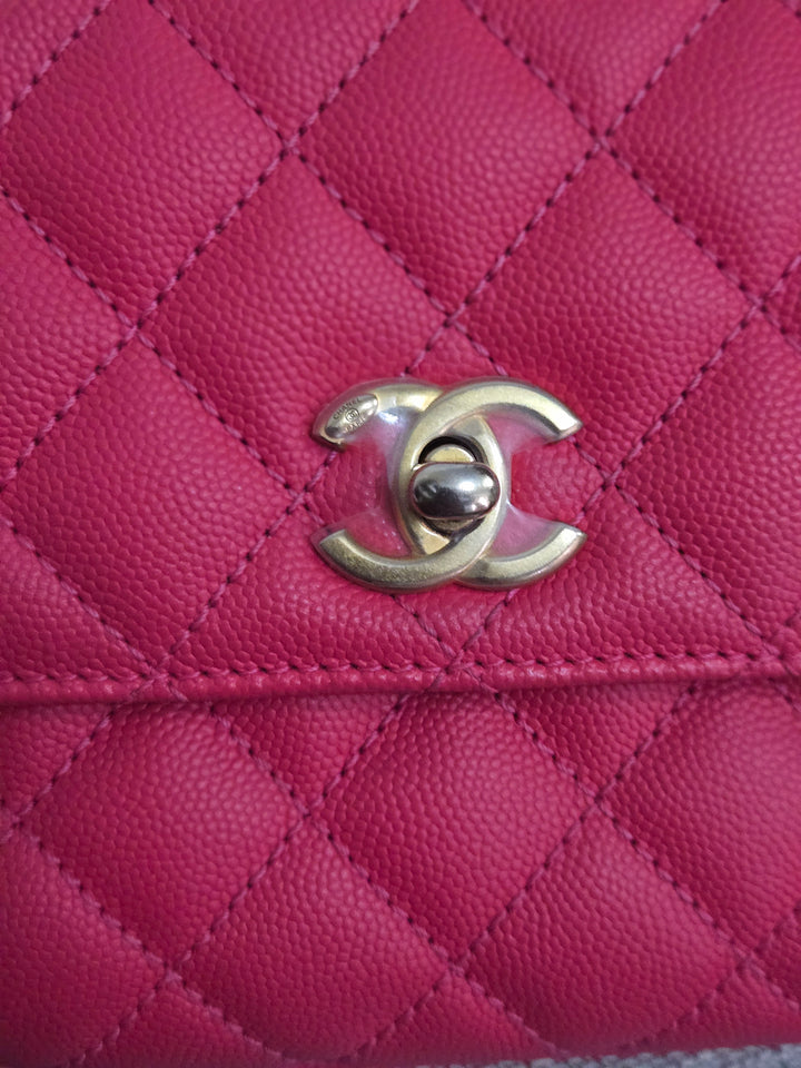 Chanel 23P 2023 Pre Spring/Summer Collection Pink Caviar Aged GHW Coco Handle with Detachable Strap and enchained handle size Small