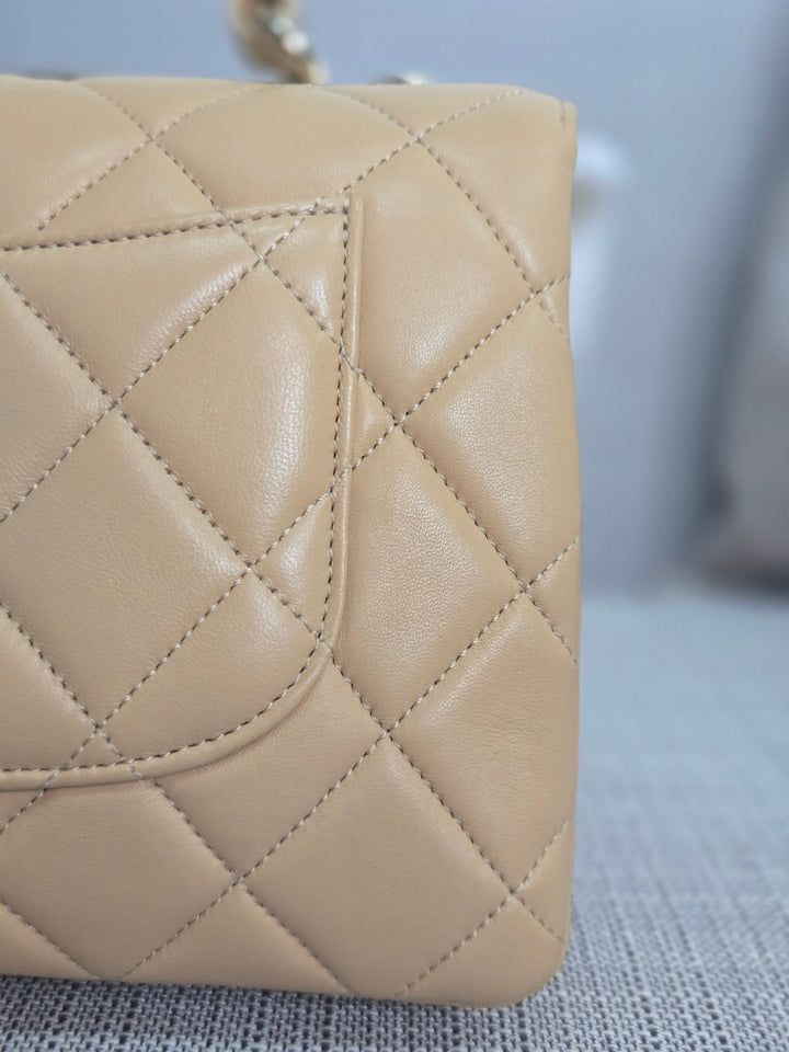Chanel series 26 2018 Beige Lambskin Trendy CC Flap Bag with Top Handle Size Small with Champagne GHW and detachable Shoulder strap