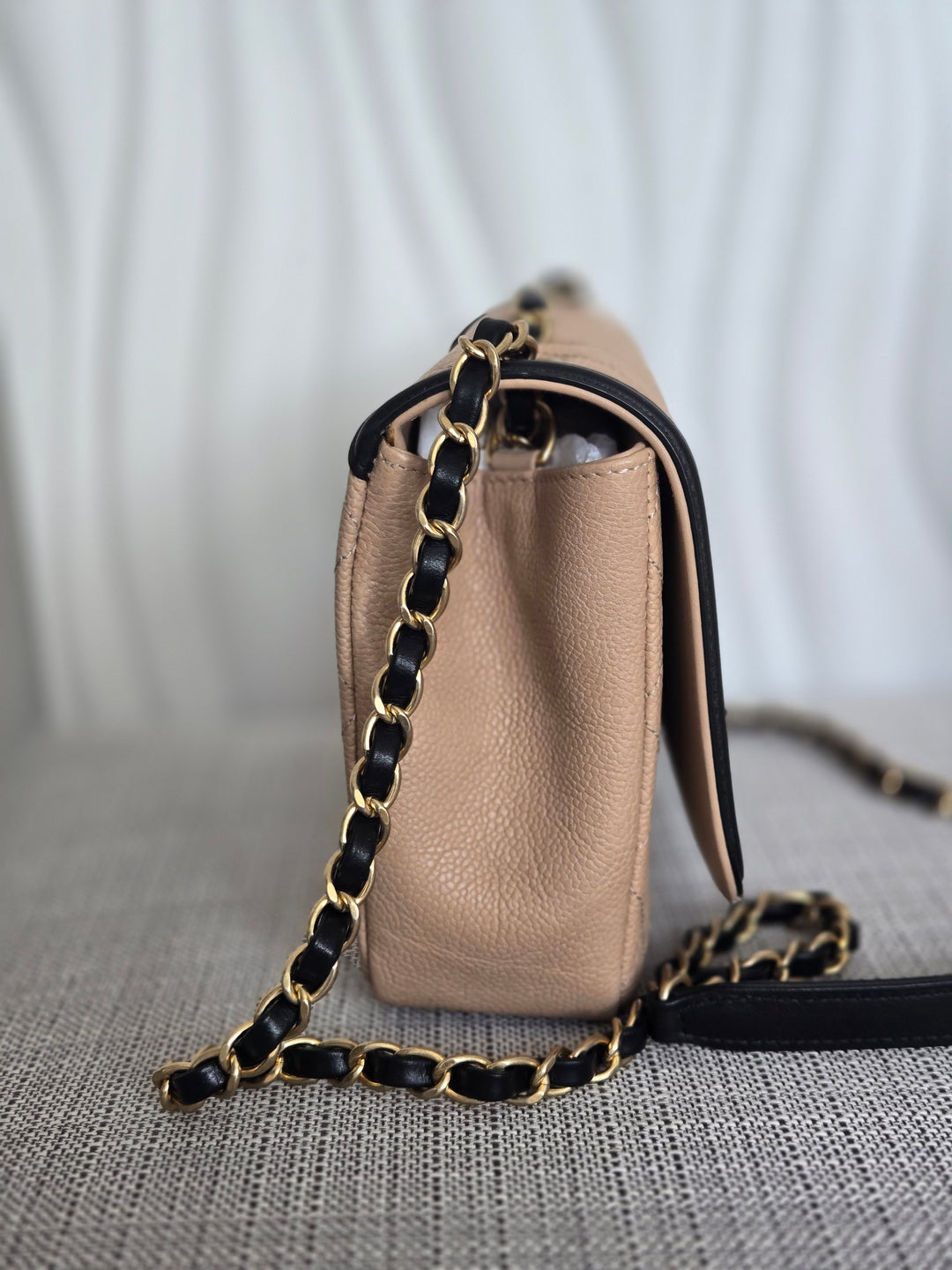 CHANEL Beige & Black Filigree Aged GHW Magnetic Closure Flap Bag size Medium 10 inches