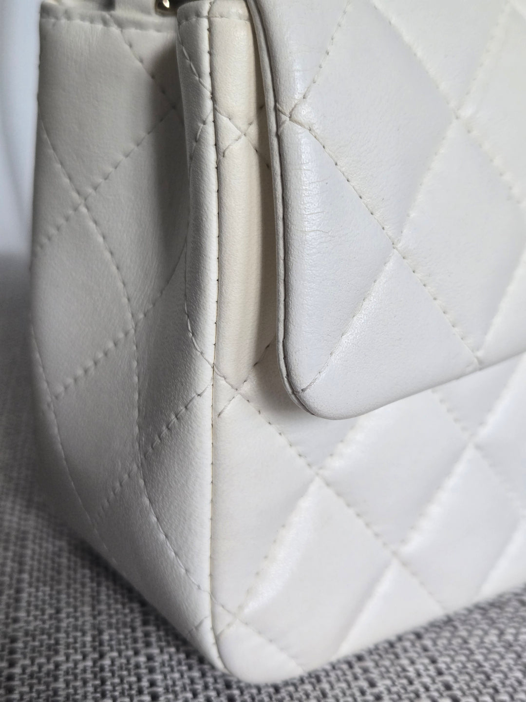 CHANEL series 23 2016 White Lambskin LGHW Mini Rectangular Flap Bag