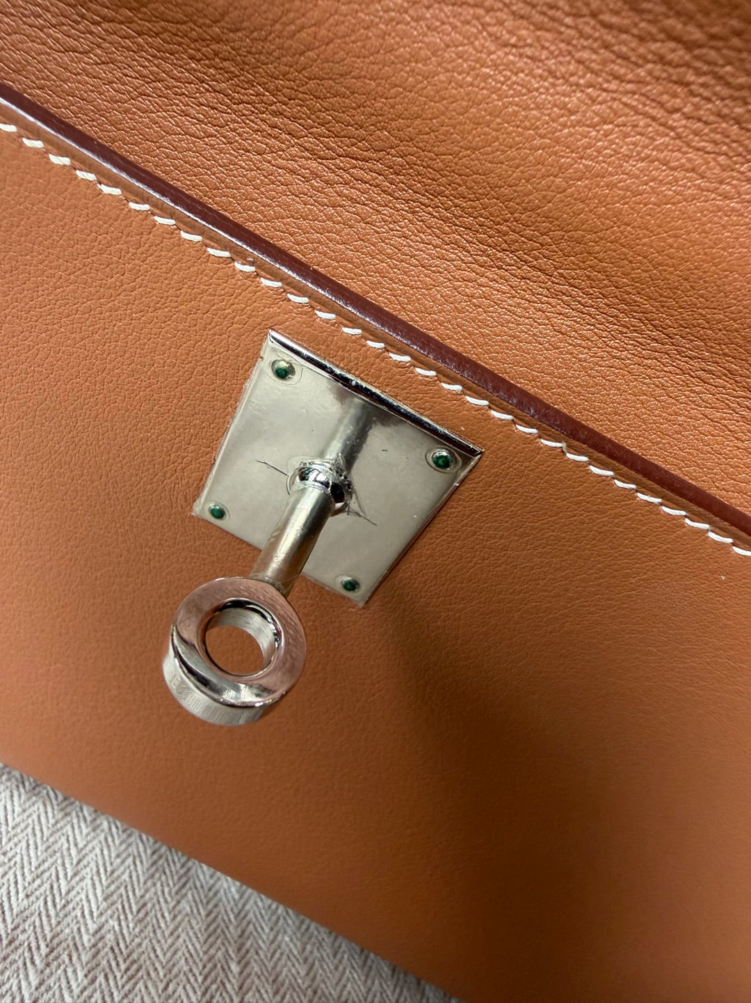 Hermès Kelly Cut Gold Swift Leather PHW Stamp R 2014