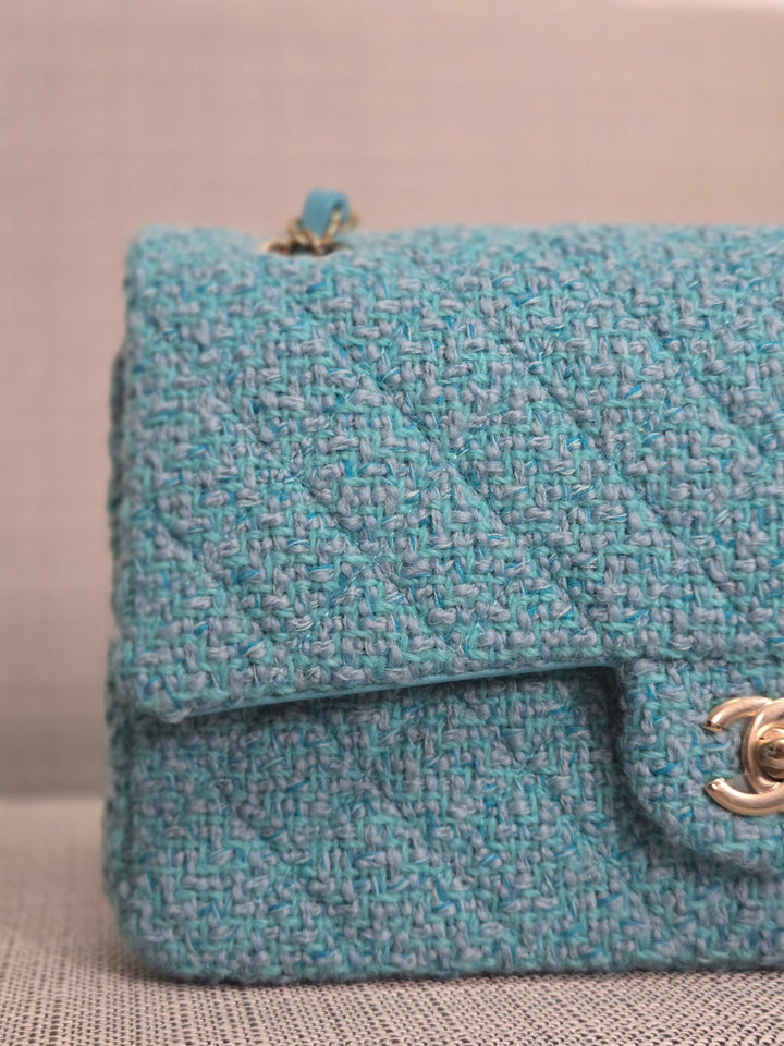 Chanel 22B 2022 Fall/Winter Collection Turquoise Blue Tweed Medium ML Timeless Classic Double Flap Bag with Champagne GHW
