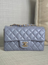 Load image into Gallery viewer, Chanel 22B Iridescent Light purple lambskin champagne GHW Mini Rectangular Flap Bag
