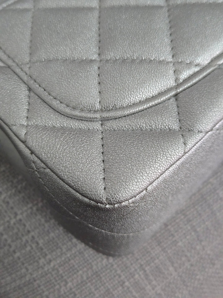 Chanel Series 31 21P 2021 Pre Spring/Summer Collection Iridescent Silver lambskin SHW Square Mini Flap Bag