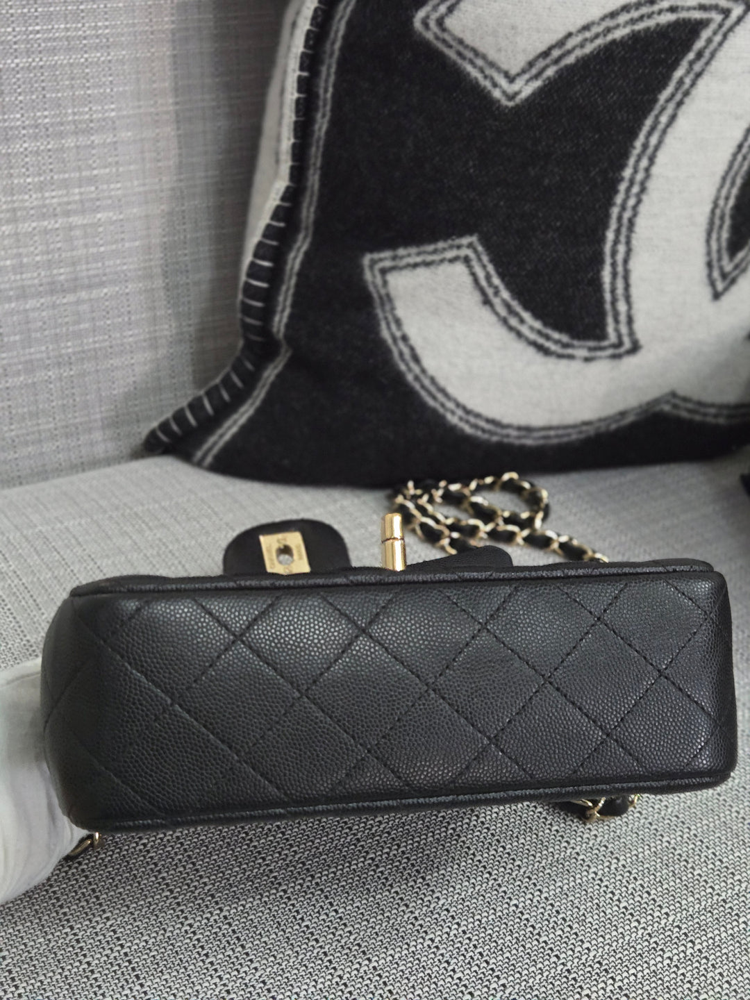 Chanel series 26 18B Collection Black Caviar Classic Mini Rectangular Flap Bag with champagne GHW
