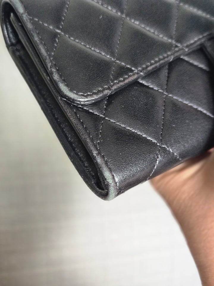 Chanel series 24 Black Lambskin SHW Full size Sarah Wallet