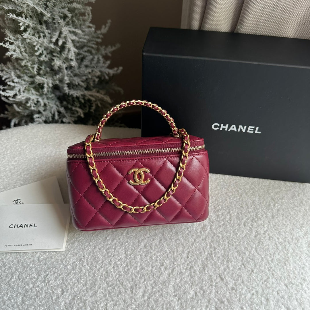 CHANEL 22K collection Burgundy Lambskin aged GHW Top Handle Vanity Case 2022