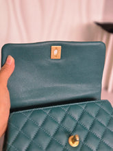 Load image into Gallery viewer, CHANEL series 27 2018 Teal caviar aged GHW SMALL coco handle flap bag with detachable strap
