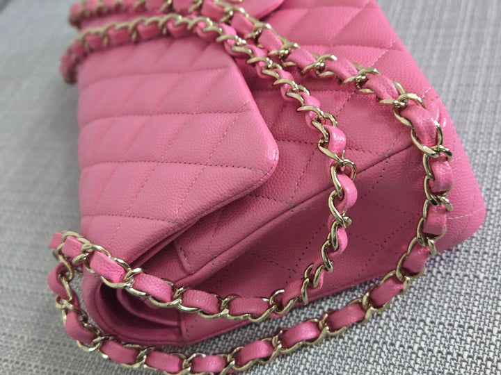 Chanel 21P 2021 Pre spring/summer collection Pink Caviar Champagne GHW 11.12 Timeless Classic Medium ML Double Flap Bag