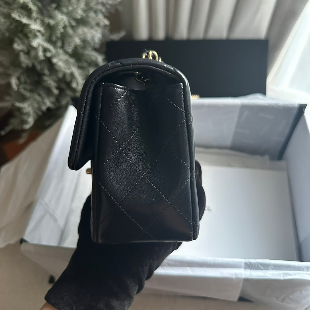 CHANEL Black Lambskin LGHW Mini Rectangular Flap Bag