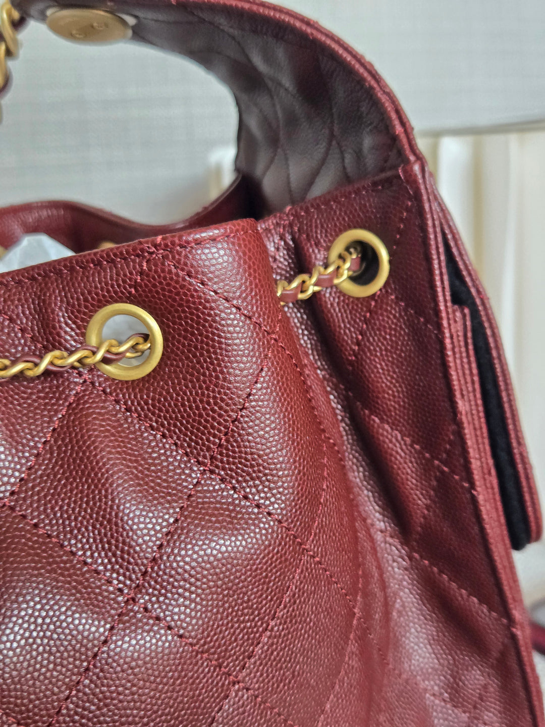 CHANEL 25 size SMALL from 25A 2025 Metiers d'art Collection BURGUNDY caviar aged GHW Hobo Bag