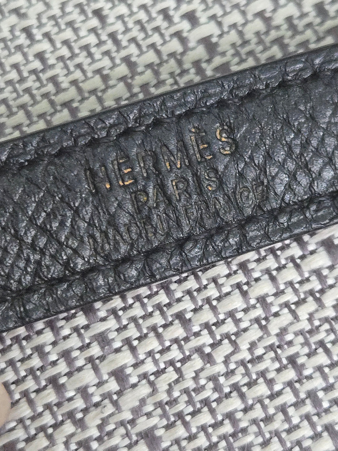 Hermes Noir/Black Epsom Leather GHW Kelly 28 stamp N 2010