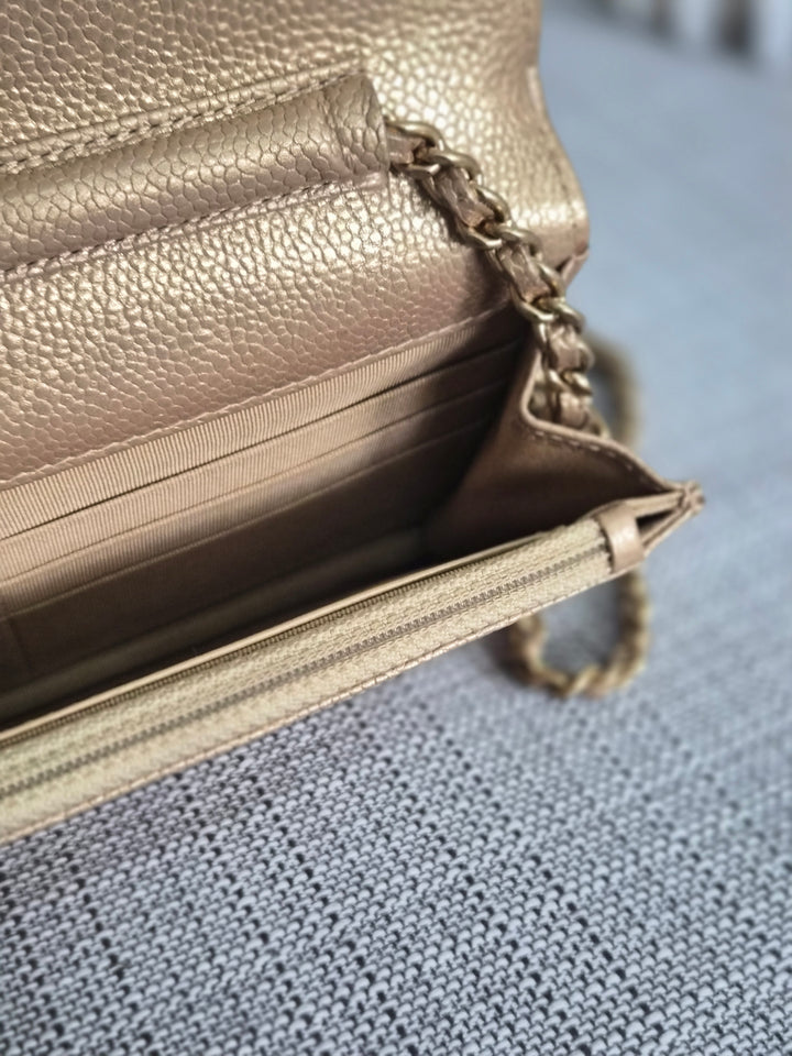 CHANEL series 20 2015 15B collection Gold Caviar Aged GHW Classic Wallet On Chain (WOC)