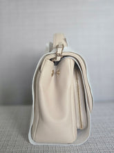 Load image into Gallery viewer, Chanel series 30 Beige Caviar Business Affinity Flap Bag size Medium with Champagne GHW
