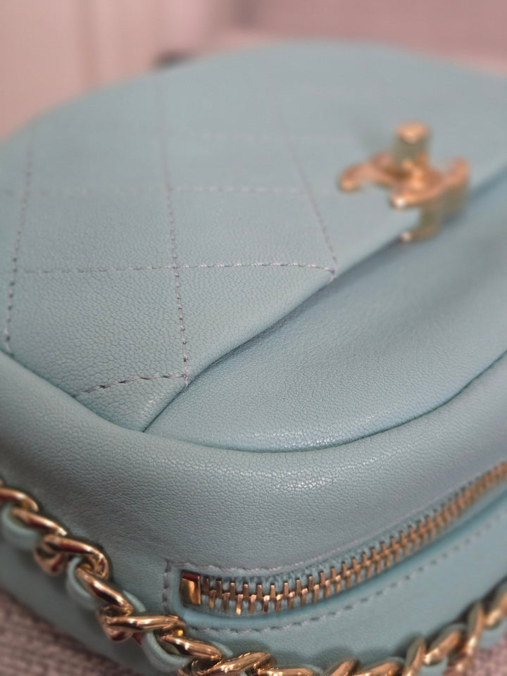 Chanel Series 26 2018/2019 19C Tiffany Blue Calfskin Casual Trip Camera Case Bag with Champagne GHW