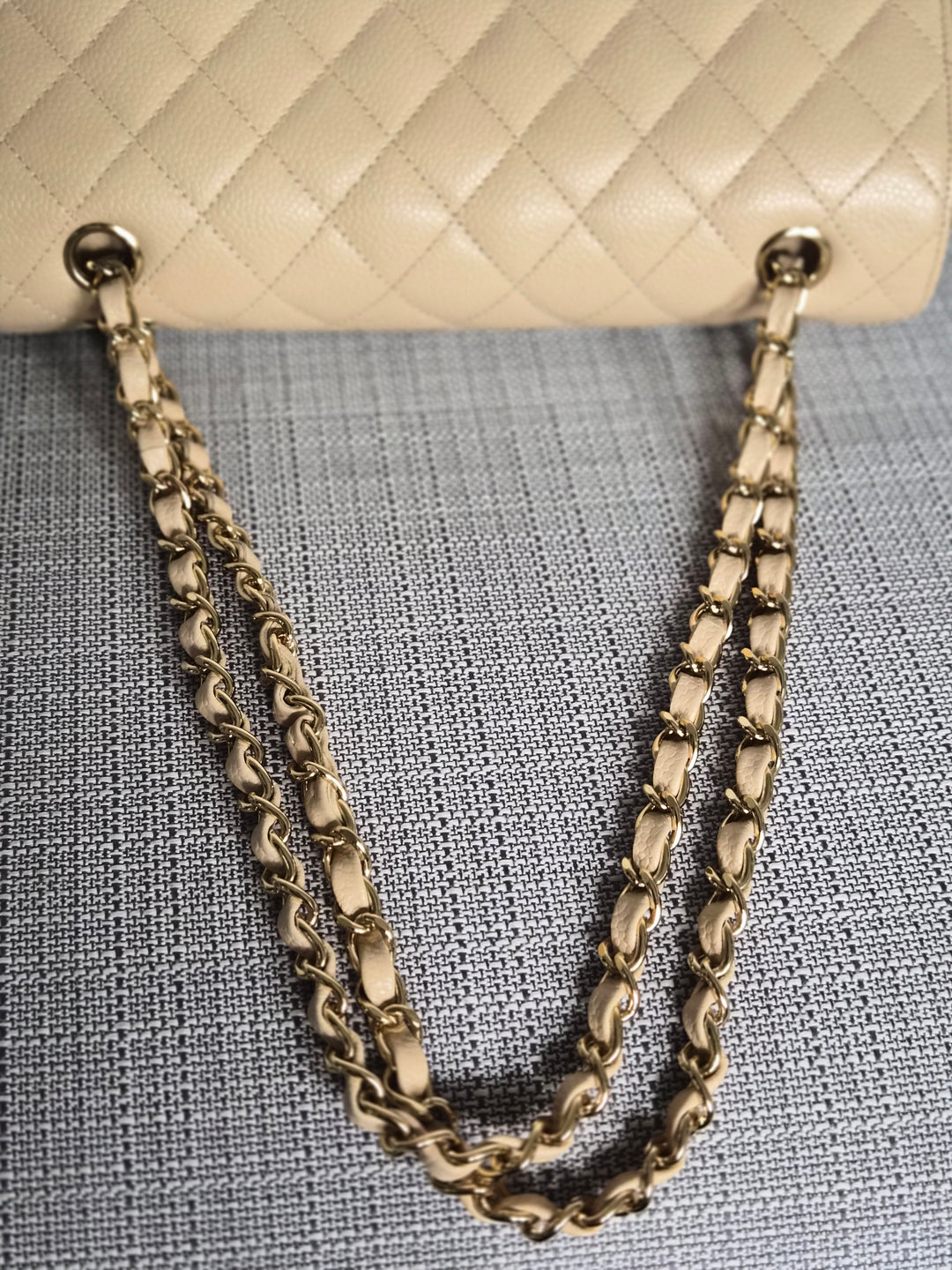 CHANEL series 15 2011/2012 Beige Clair Caviar GHW Medium ML Timeless Classic Double Flap Bag
