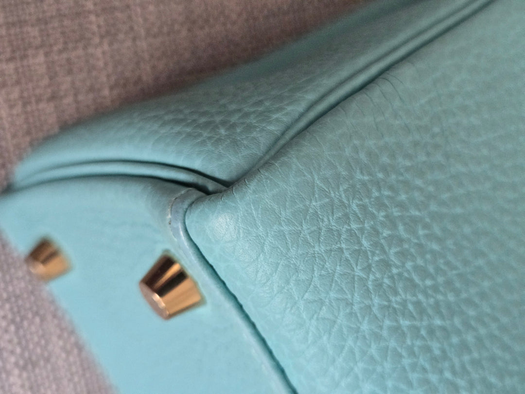 Hermes Kelly 28 in Bleu Atoll Togo Leather GHW